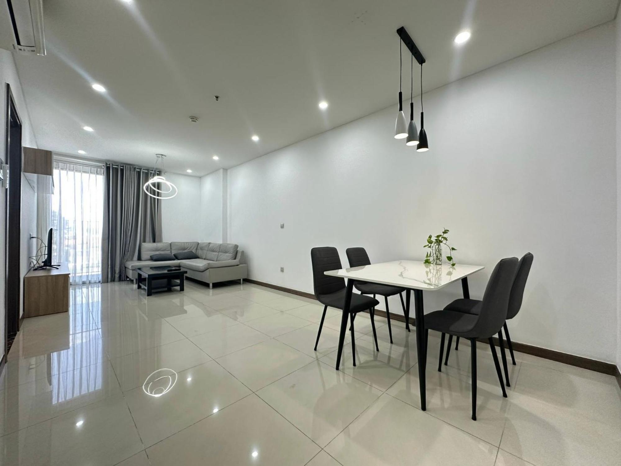 Qhome Ho Chi Minh City Exterior photo